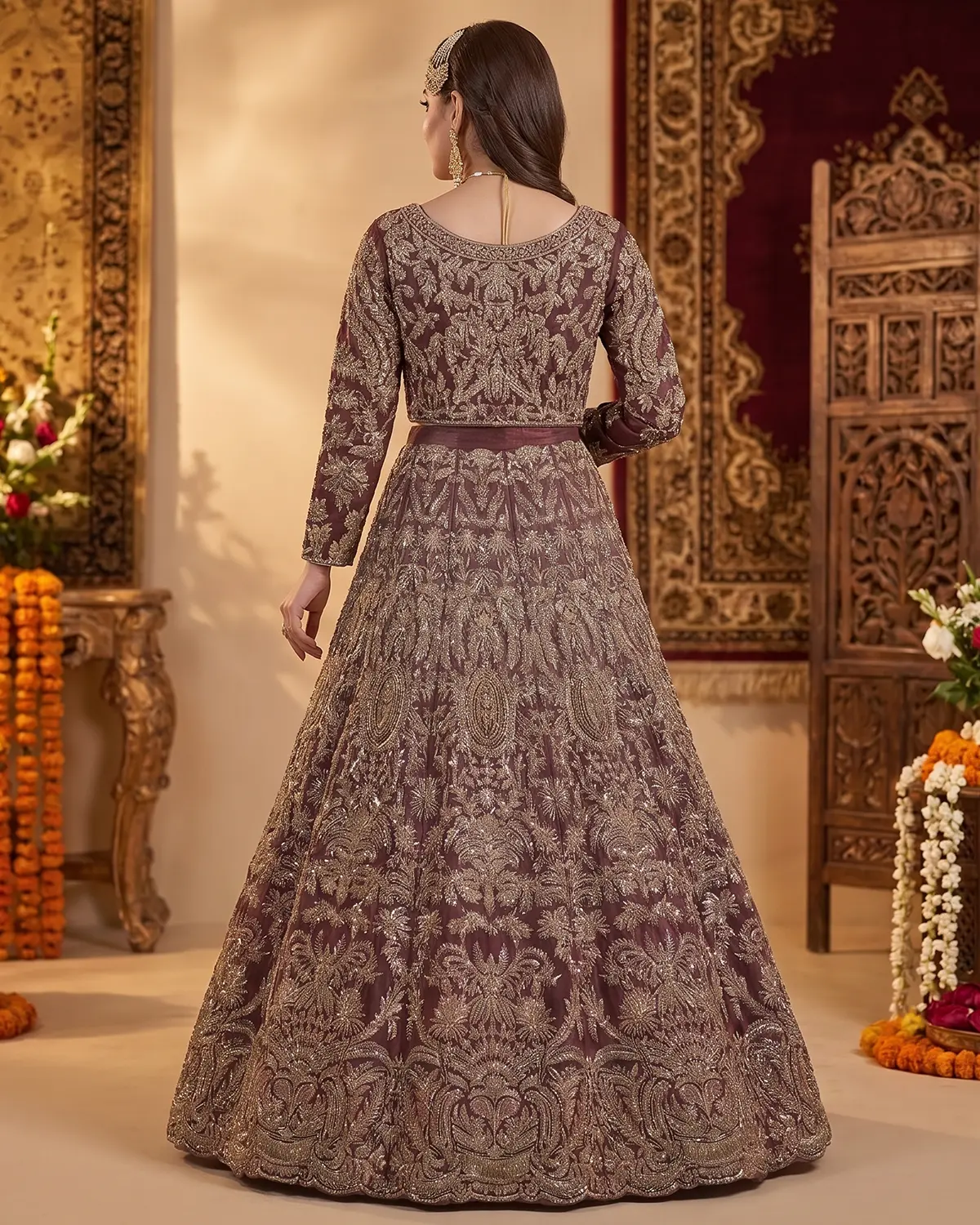 Luxury Gold Maroon Noorani Regal Bridal Lehenga - Image 3