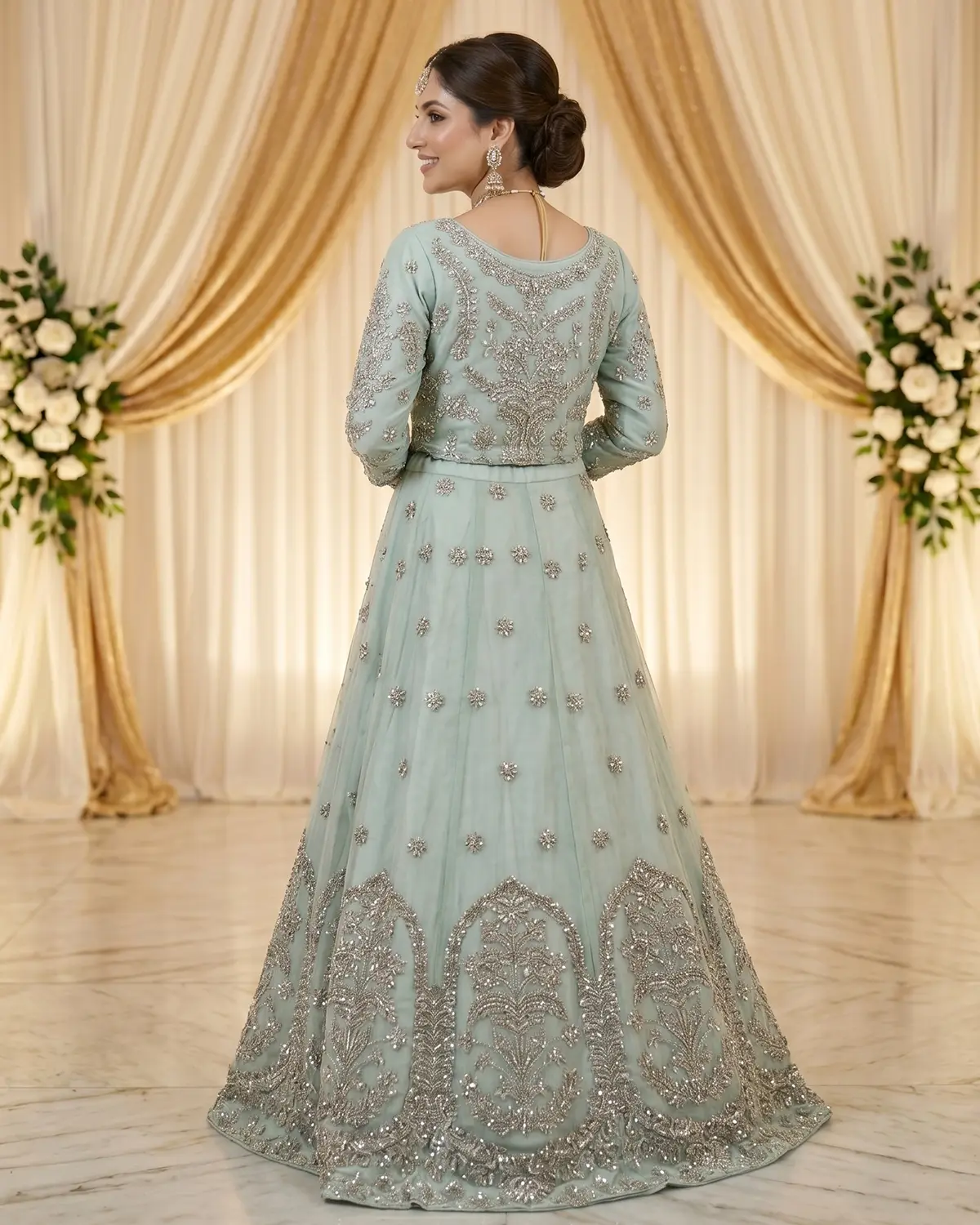 Royal Blue Ramsha Bridal Lehenga Choli - Image 3